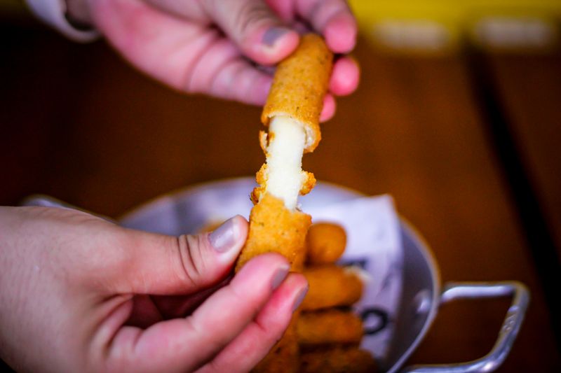 Mozzarella sticks starters